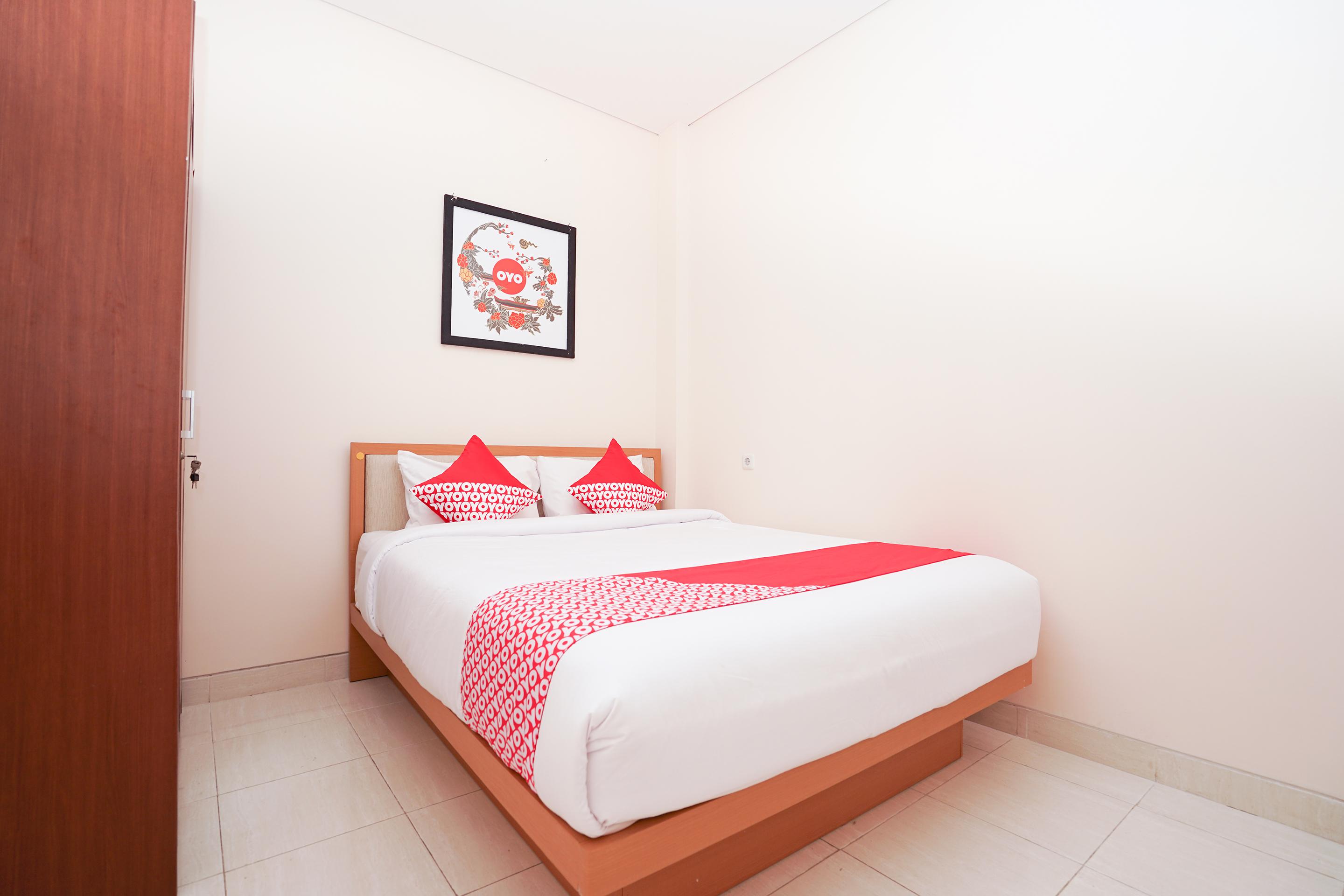 Oyo 782 Menjangan Residence At Citraland 1 Surabaya Luaran gambar