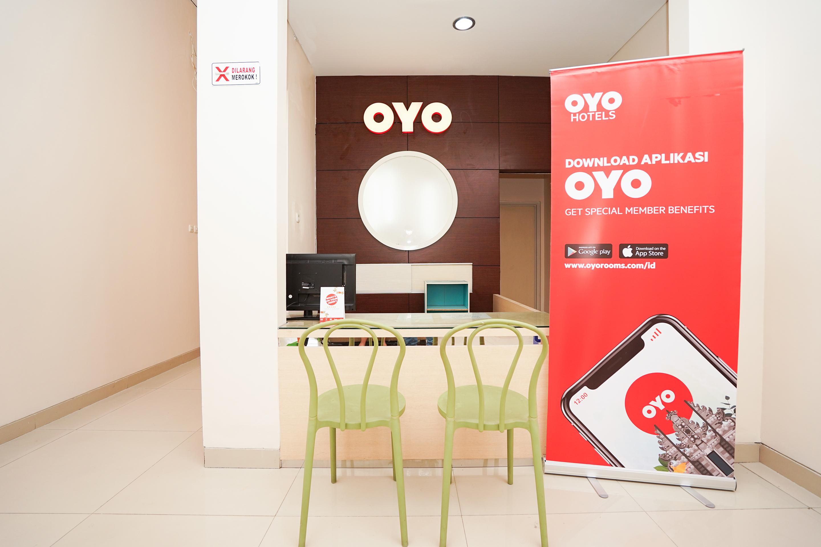 Oyo 782 Menjangan Residence At Citraland 1 Surabaya Luaran gambar